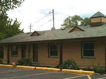 Evergreen Motel Inkster Exterior photo